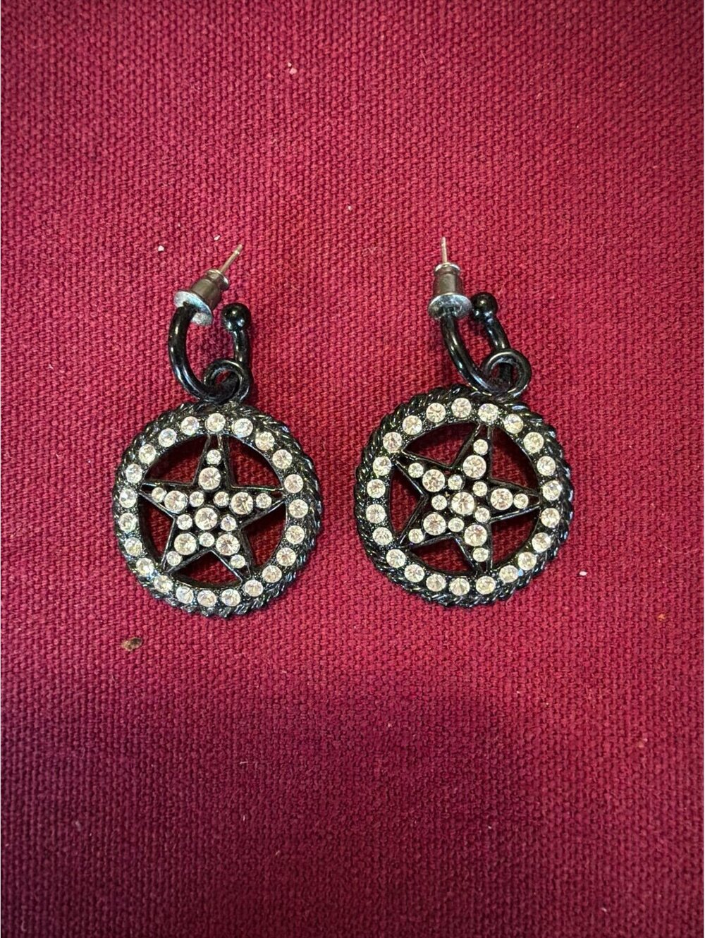 Black Star Earrings with Rhinestones white costume jewelry from the 70’s aaround